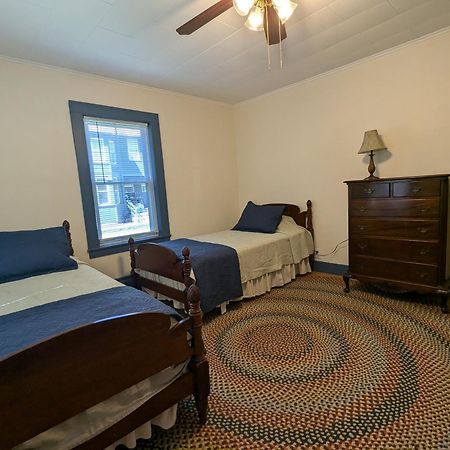 Blooming Inn Shelburne Falls Eksteriør bilde