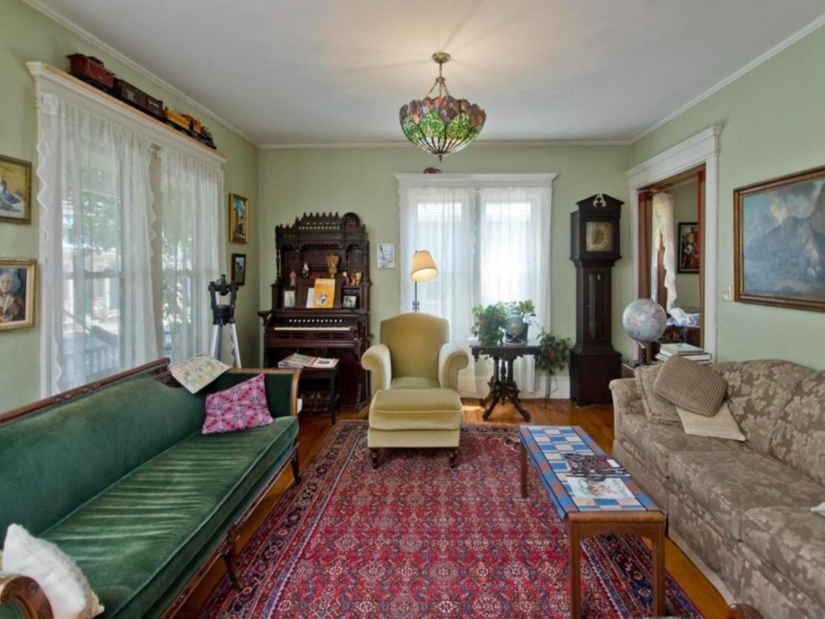 Blooming Inn Shelburne Falls Eksteriør bilde